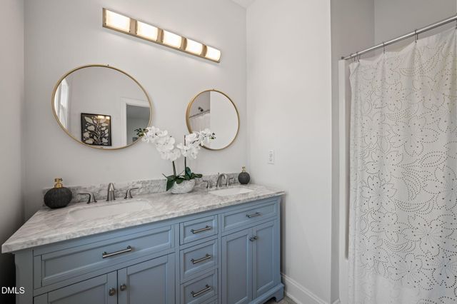 700 Ancient Oaks Drive, Holly Springs, NC 27540