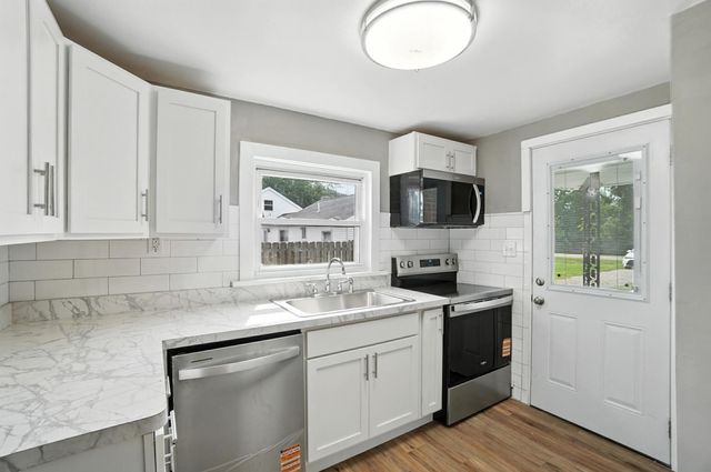1215 Maple Street 1215 Maple Street, Troy, OH 45373