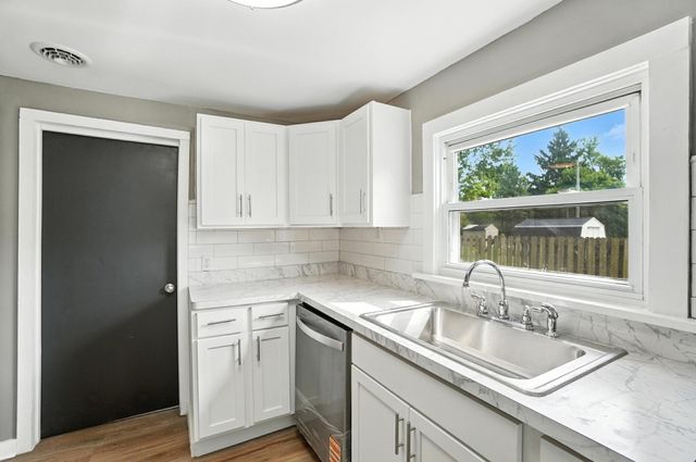 1215 Maple Street 1215 Maple Street, Troy, OH 45373