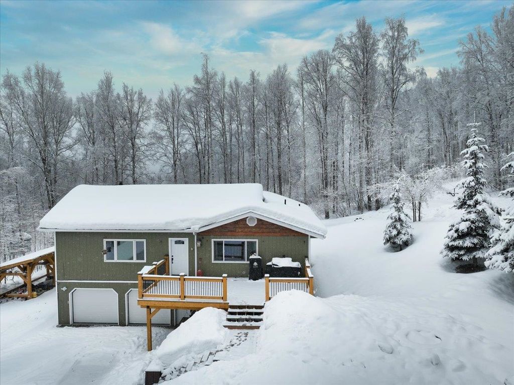 488 EAGLE RIDGE ROAD, Fairbanks, AK 99712