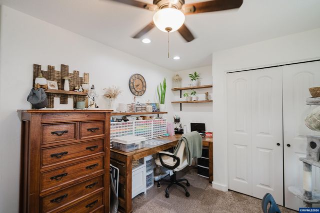 523 NW Harold St, Sublimity, OR 97385