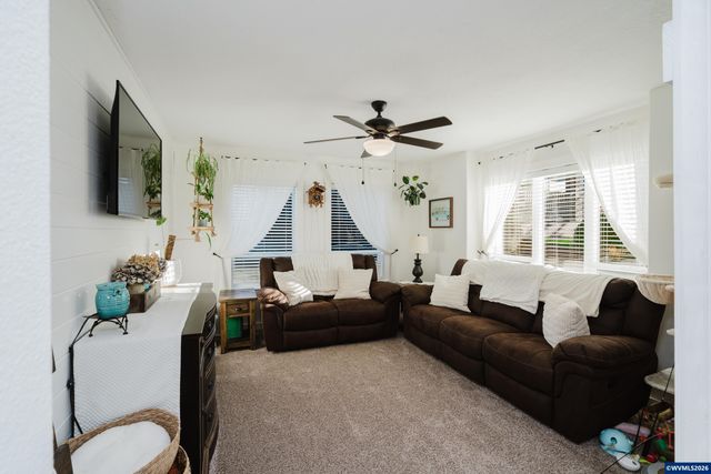 523 NW Harold St, Sublimity, OR 97385