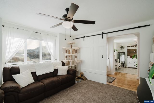 523 NW Harold St, Sublimity, OR 97385