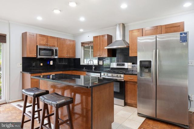 7545 AXTON ST, Springfield, VA 22151