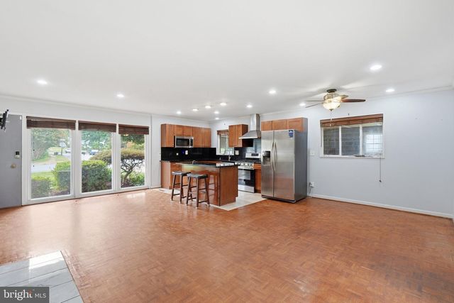 7545 AXTON ST, Springfield, VA 22151