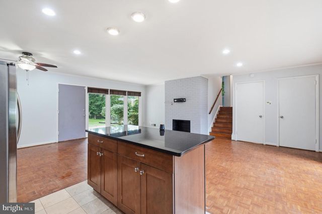7545 AXTON ST, Springfield, VA 22151
