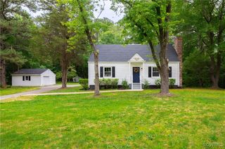 6101 Lewis Rd, North Dinwiddie, VA 23803