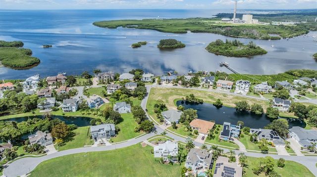 2118 HARBOUR WATCH DRIVE, Tarpon Springs, FL 34689