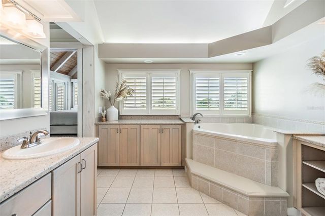 2118 HARBOUR WATCH DRIVE, Tarpon Springs, FL 34689