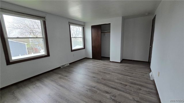 182 Woodcrest Drive, Amherst, NY 14226