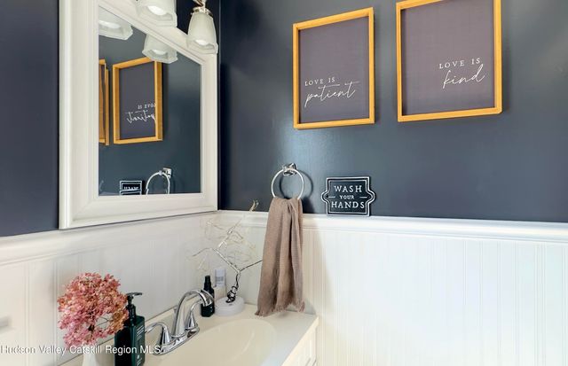 2360 Sleepy Hollow Road, Athens, NY 12015