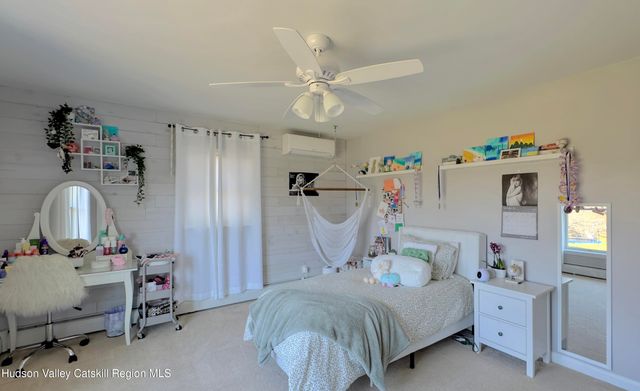 2360 Sleepy Hollow Road, Athens, NY 12015