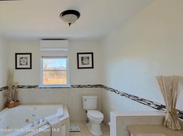 2360 Sleepy Hollow Road, Athens, NY 12015