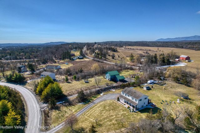 2360 Sleepy Hollow Road, Athens, NY 12015