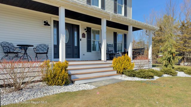 2360 Sleepy Hollow Road, Athens, NY 12015