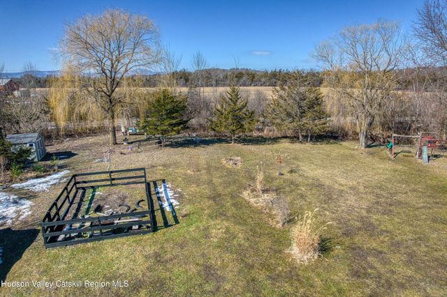 2360 Sleepy Hollow Road, Athens, NY 12015