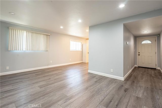 11534 Elvins, Lakewood, CA 90715