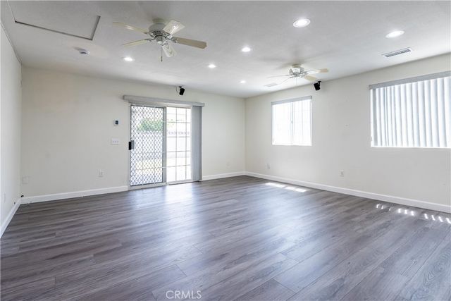 11534 Elvins, Lakewood, CA 90715