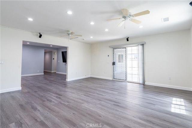 11534 Elvins, Lakewood, CA 90715