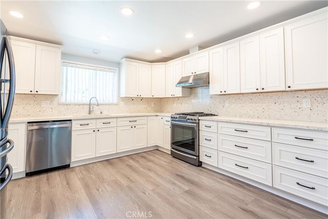 11534 Elvins, Lakewood, CA 90715