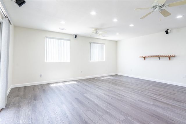 11534 Elvins, Lakewood, CA 90715