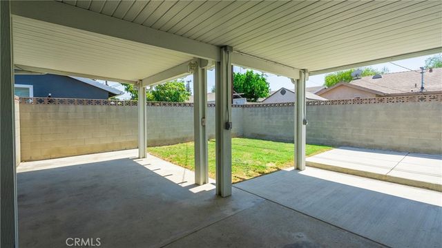 11534 Elvins, Lakewood, CA 90715