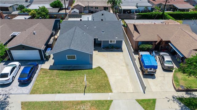 11534 Elvins, Lakewood, CA 90715