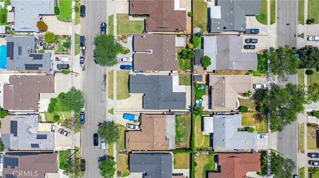 11534 Elvins, Lakewood, CA 90715