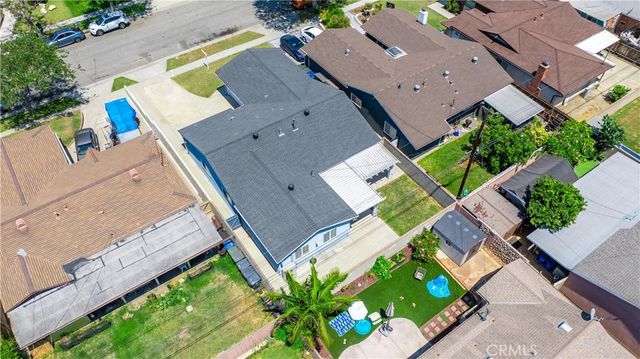 11534 Elvins, Lakewood, CA 90715