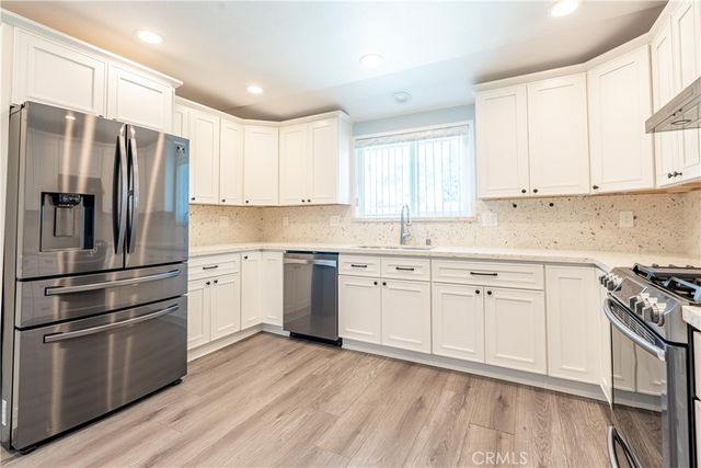 11534 Elvins, Lakewood, CA 90715