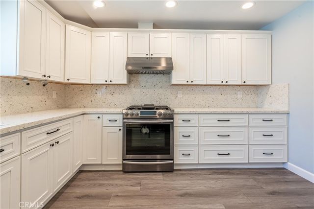11534 Elvins, Lakewood, CA 90715