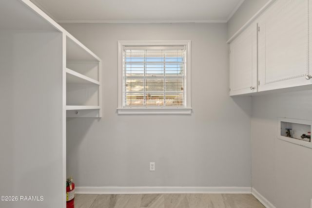 408 Woodvale Avenue, Lafayette, LA 70503