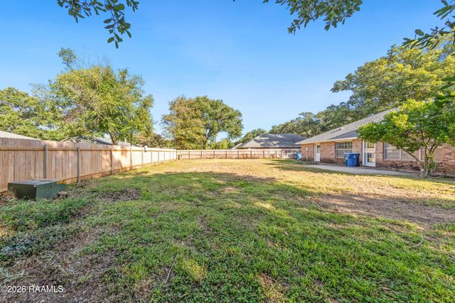 408 Woodvale Avenue, Lafayette, LA 70503