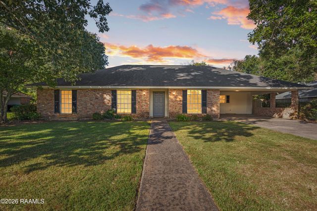 408 Woodvale Avenue, Lafayette, LA 70503