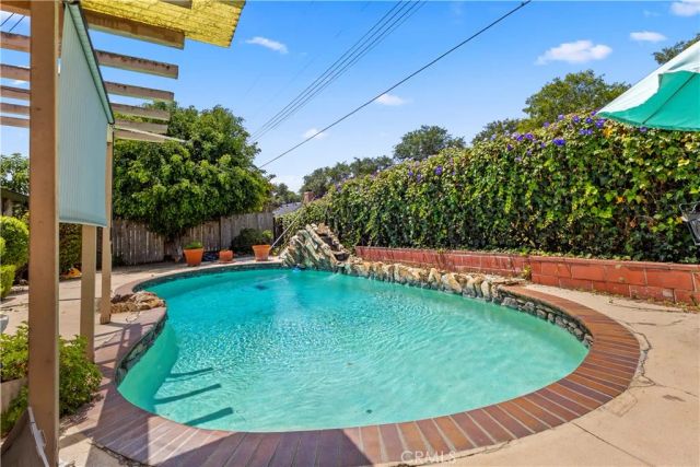 2231 Braeburn, Fullerton, CA 92831
