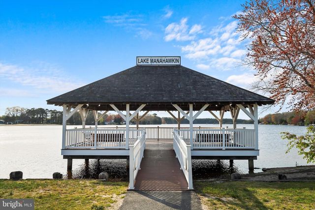 113 ROWAN CT, Manahawkin, NJ 08050