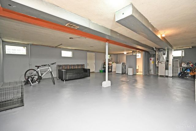 5665 Lauderdale Drive, Green Twp, OH 45239