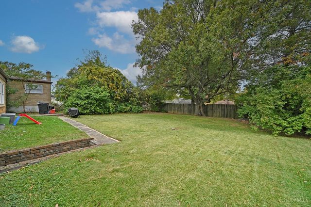 5665 Lauderdale Drive, Green Twp, OH 45239