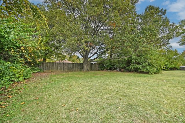 5665 Lauderdale Drive, Green Twp, OH 45239