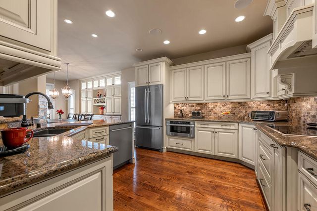 1849 Goodpaster Way, Lexington, KY 40505