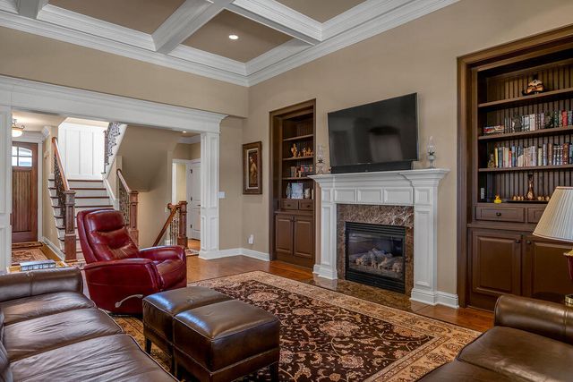 1849 Goodpaster Way, Lexington, KY 40505