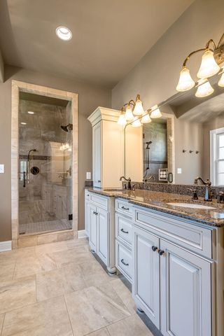 1849 Goodpaster Way, Lexington, KY 40505