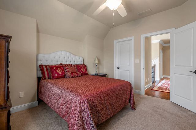 1849 Goodpaster Way, Lexington, KY 40505