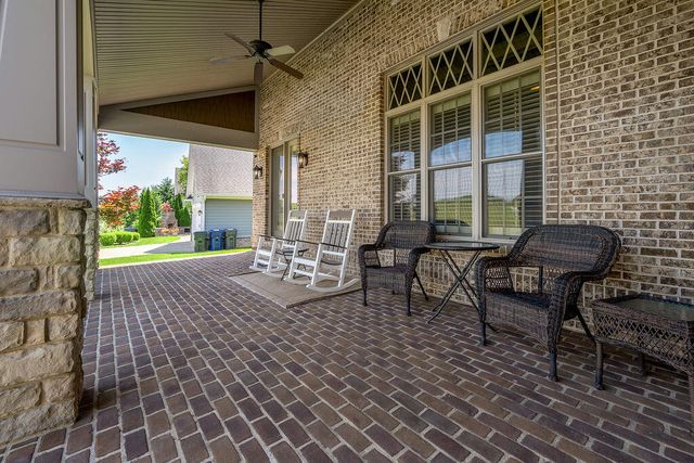1849 Goodpaster Way, Lexington, KY 40505
