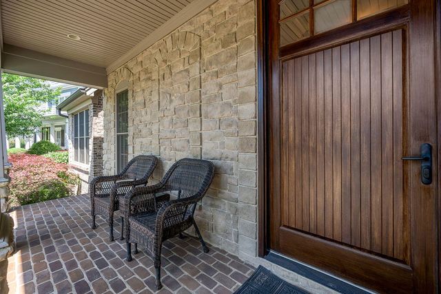 1849 Goodpaster Way, Lexington, KY 40505