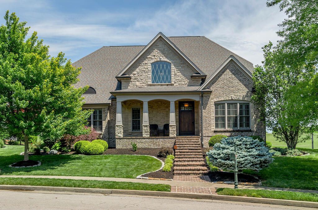 1849 Goodpaster Way, Lexington, KY 40505