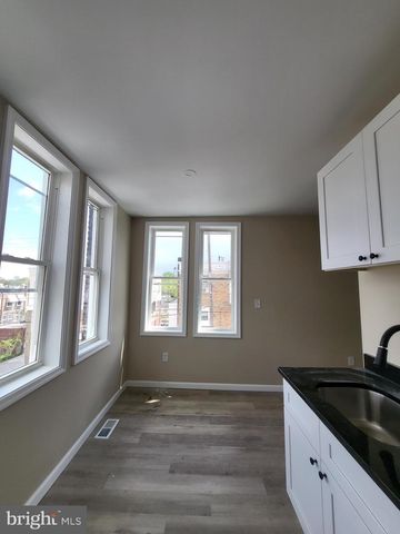 301 W RUSCOMB ST, Philadelphia, PA 19120