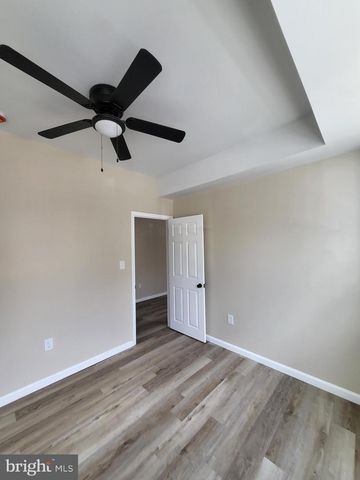 301 W RUSCOMB ST, Philadelphia, PA 19120