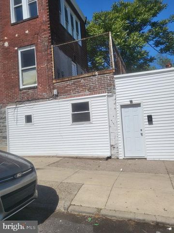 301 W RUSCOMB ST, Philadelphia, PA 19120