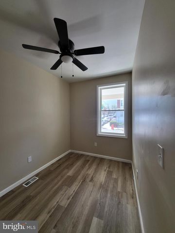 301 W RUSCOMB ST, Philadelphia, PA 19120